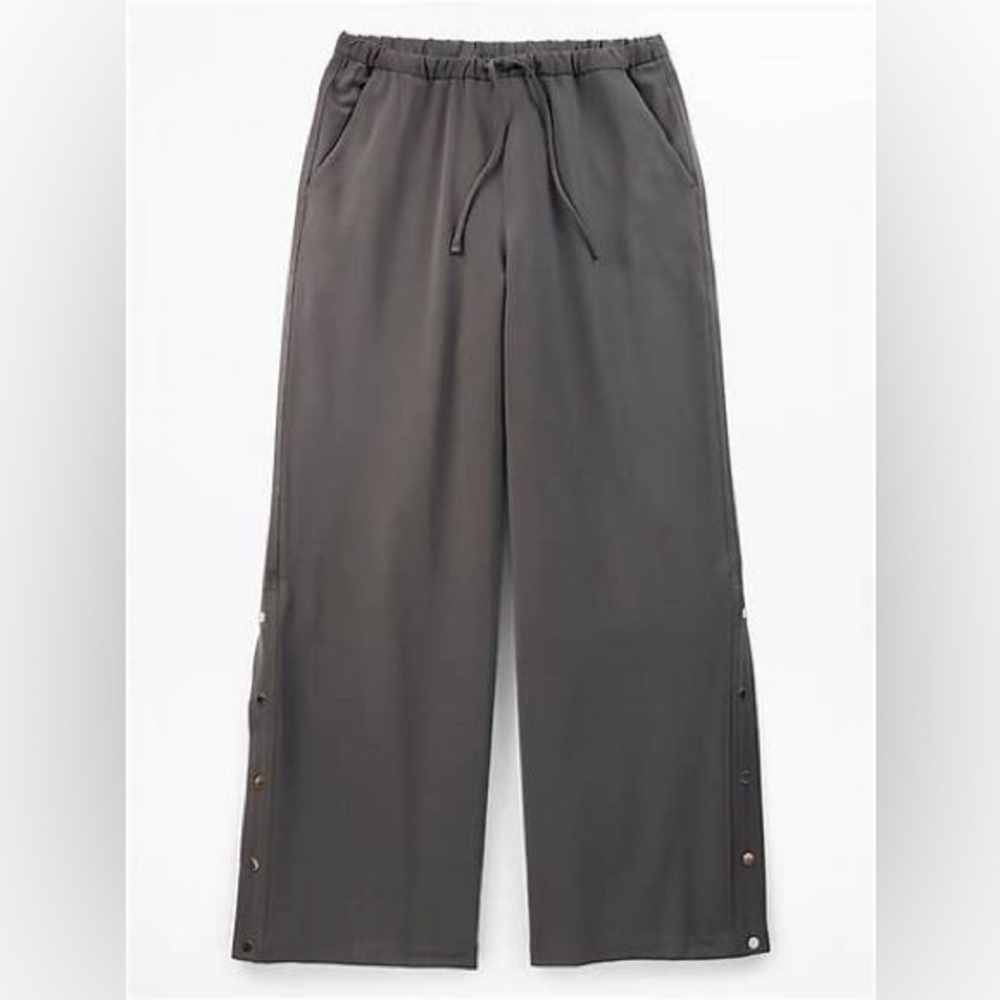 NEW MVP Mid Rise Side Snap Track Pant Elevated Athleisure Sporty Chic Capsule